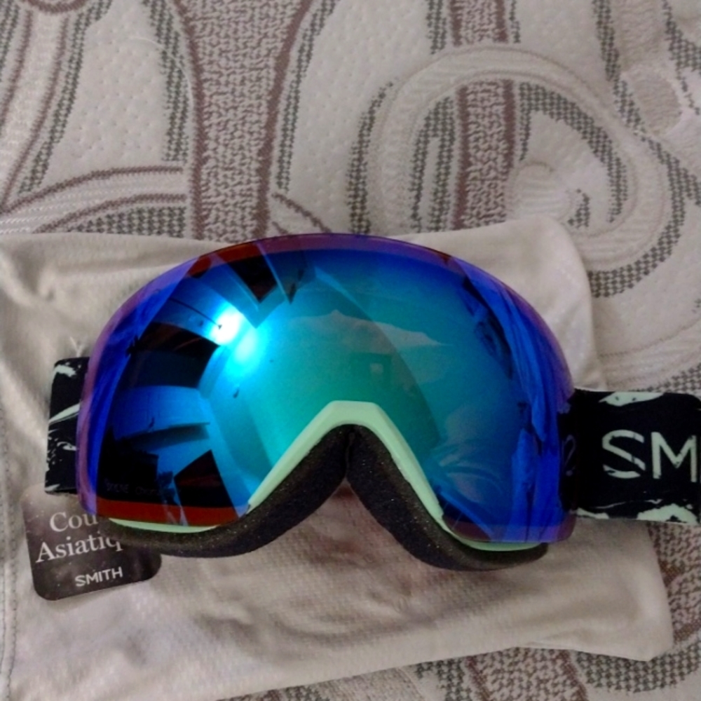 COPY - Smith skyline chromapop ski goggles